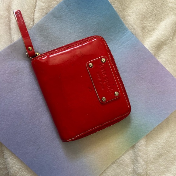 Kate Spade Wallet - Picture 1 of 8